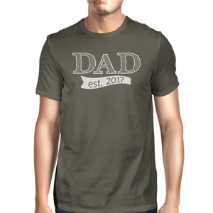 Dad Est 2017 Mens Dark Grey Graphic Tee Funny Gift Ideas for Dad